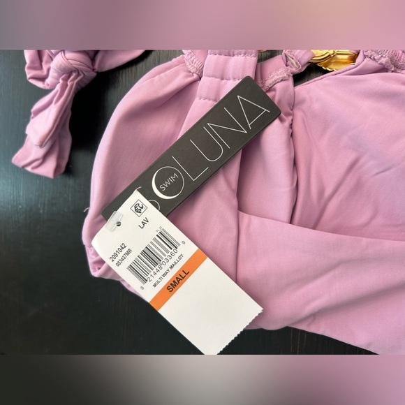 Soluna Swim Women's Standard Shell Wee Multi-Way Maillot One Piece Swimsuit - Picture 9 of 10